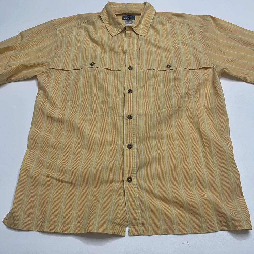 Patagonia Men's M A/C Short-Sleeve Shirt Yellow Striped Button-Down - Picture 9 of 10